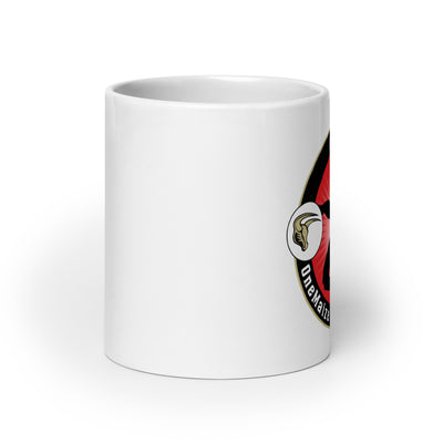 OneMaize Girls Wrestling White glossy mug